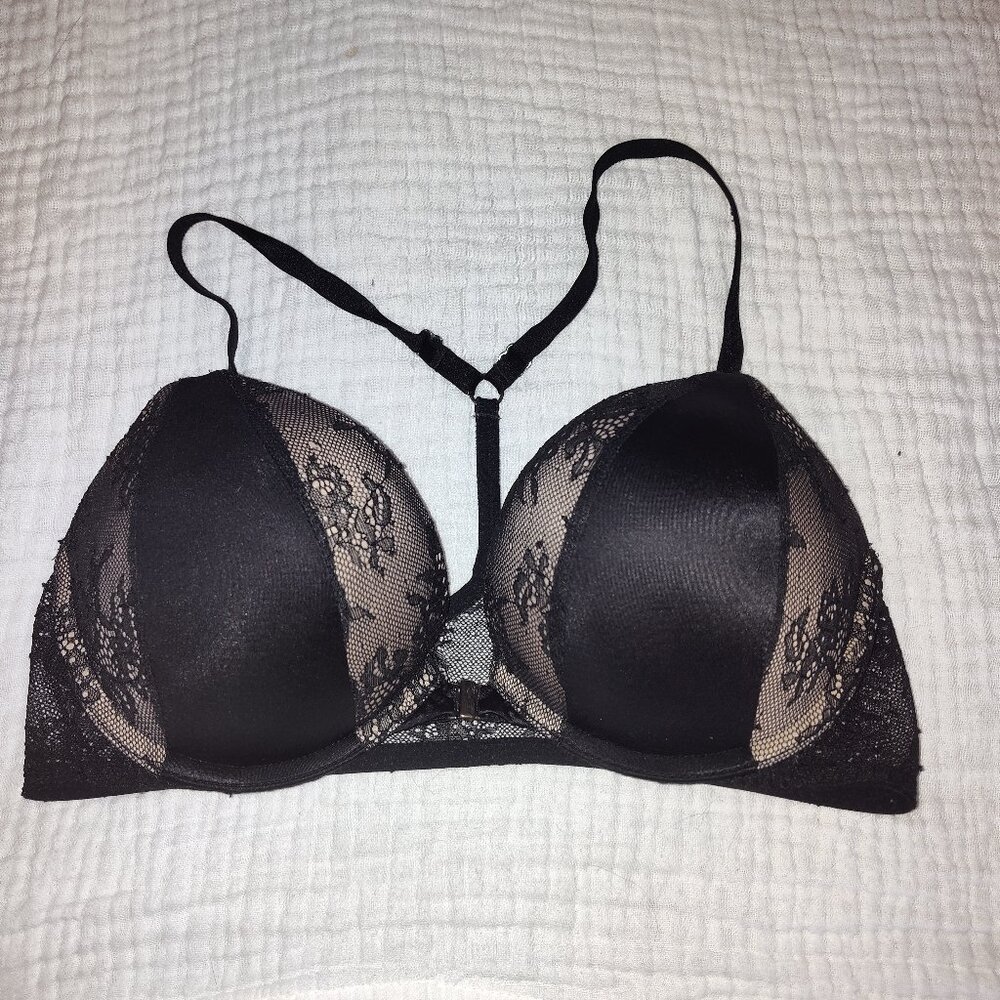 Victoria's Secret Bombshell Plunge Bra Size 36 B Black